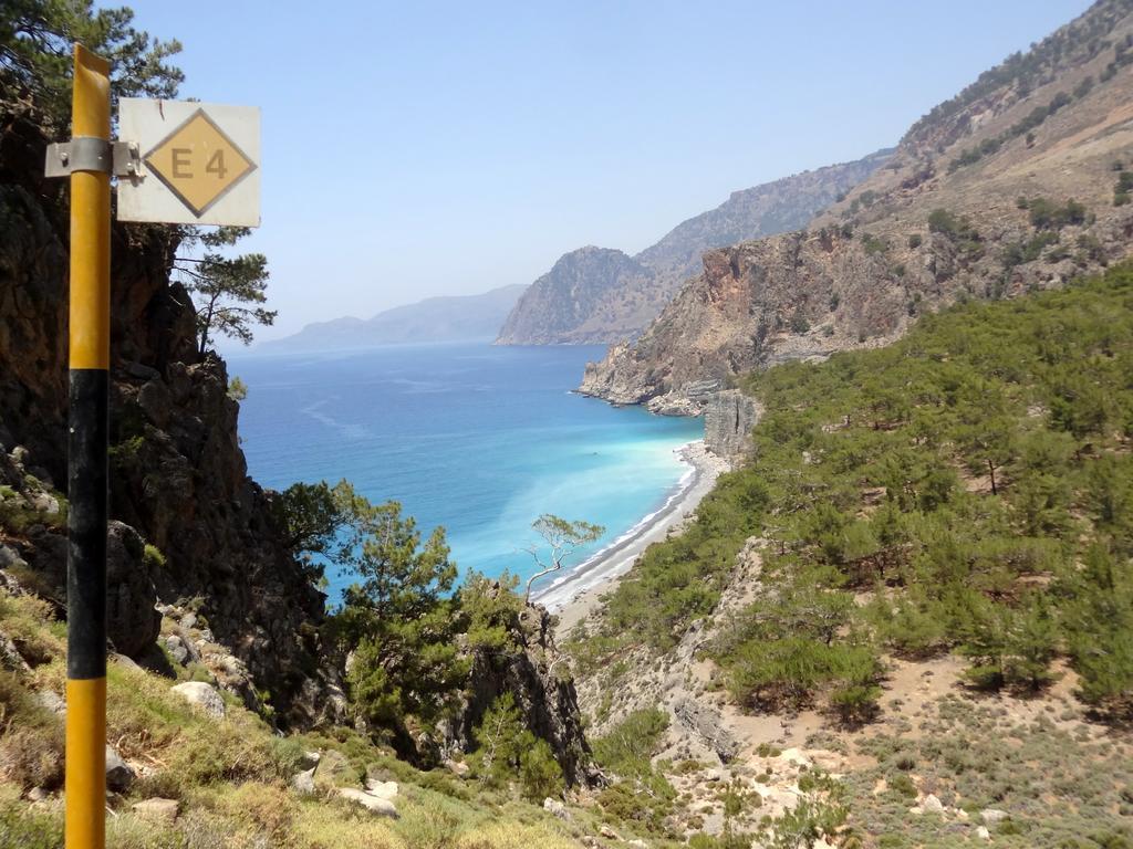 Tarra Ξενοδοχείο Αγία Ρουμέλη Εξωτερικό φωτογραφία